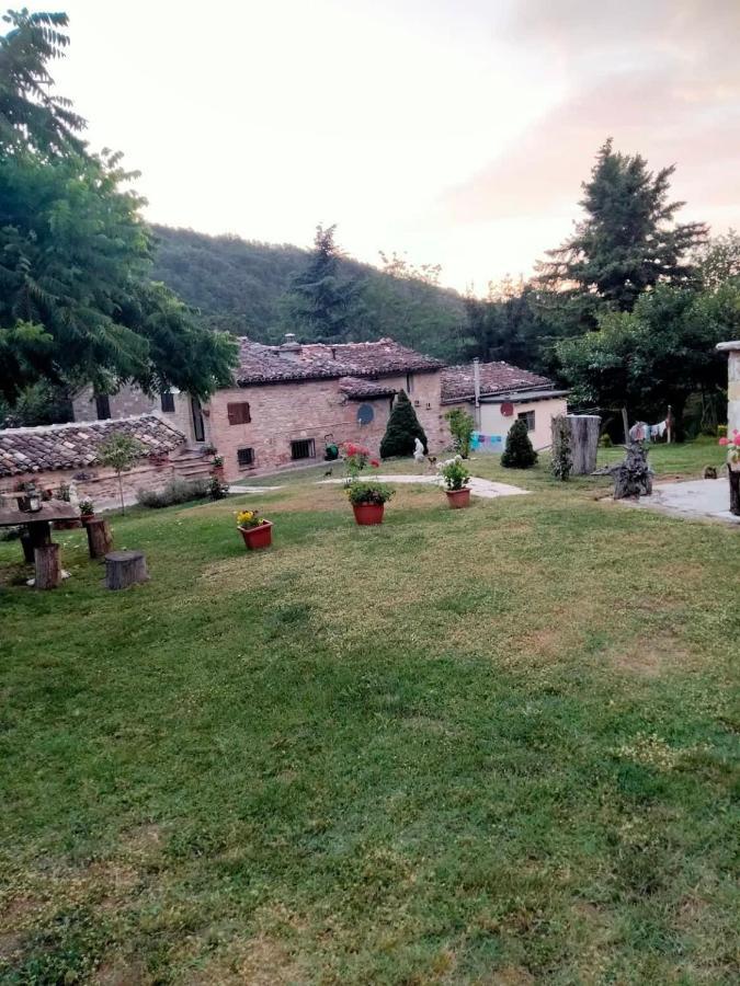 Il Giardino Dei Sogni Bed & Breakfast Montefortino Eksteriør bilde